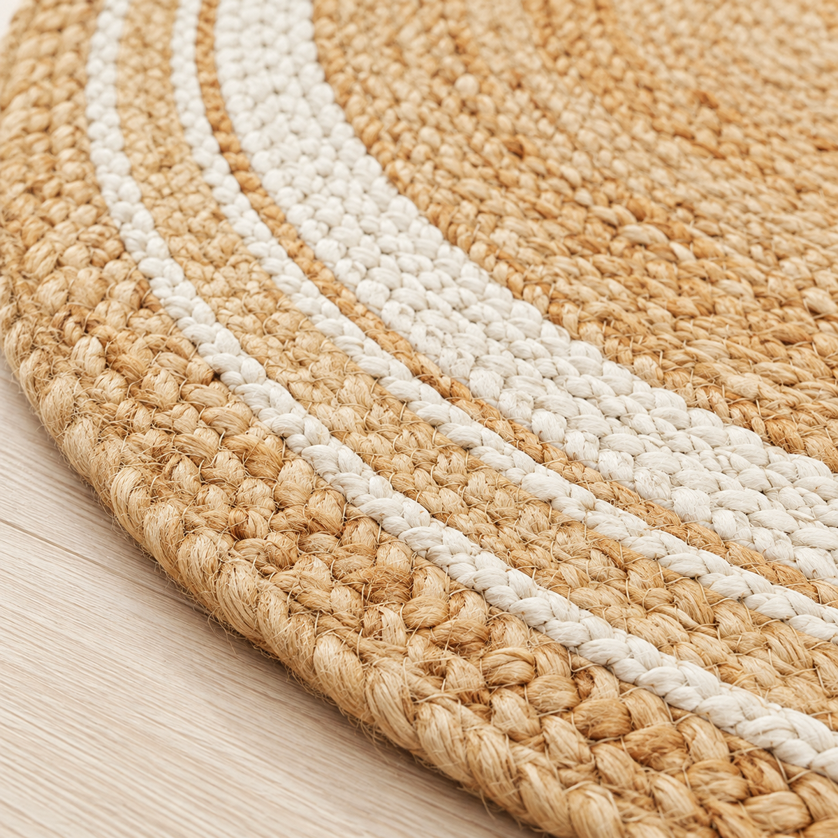 Elaria Beige & White Round Jute Rug – Handwoven Natural Fiber Accent Carpet
